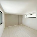 尾久八幡中学校まで1100ｍ