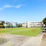 「2024年 世界で最もクールな街」に選出された学芸大学エリア!(※日本で唯一ランクイン)飲食店や日用品店など、多彩なお店が立ち並び、活気と温かみのある商店街が、暮らしに彩りを与えてくれます。